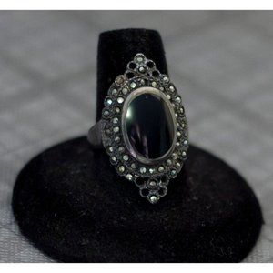 Size 9 Sterling Silver and Marcasite Gothic Ring G1